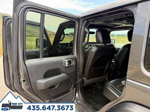 Used 2020 Jeep Wrangler Unlimited Sahara AWD/4WD image 25