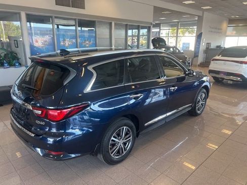 Used 2018 INFINITI QX60 w/ Premium Plus Package image 4