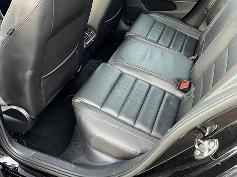 Used 2015 Volkswagen GTI Autobahn image 11