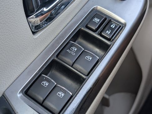 Used 2015 Subaru Crosstrek 2.0i Limited image 6