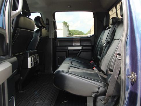 Used 2019 Ford F250 Lariat w/ Lariat Ultimate Package AWD/4WD image 11