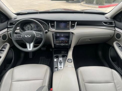 Used 2023 INFINITI QX50 Luxe FWD image 13