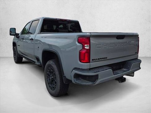 Used 2024 Chevrolet Silverado 2500 LTZ w/ LTZ Plus Package AWD/4WD image 7