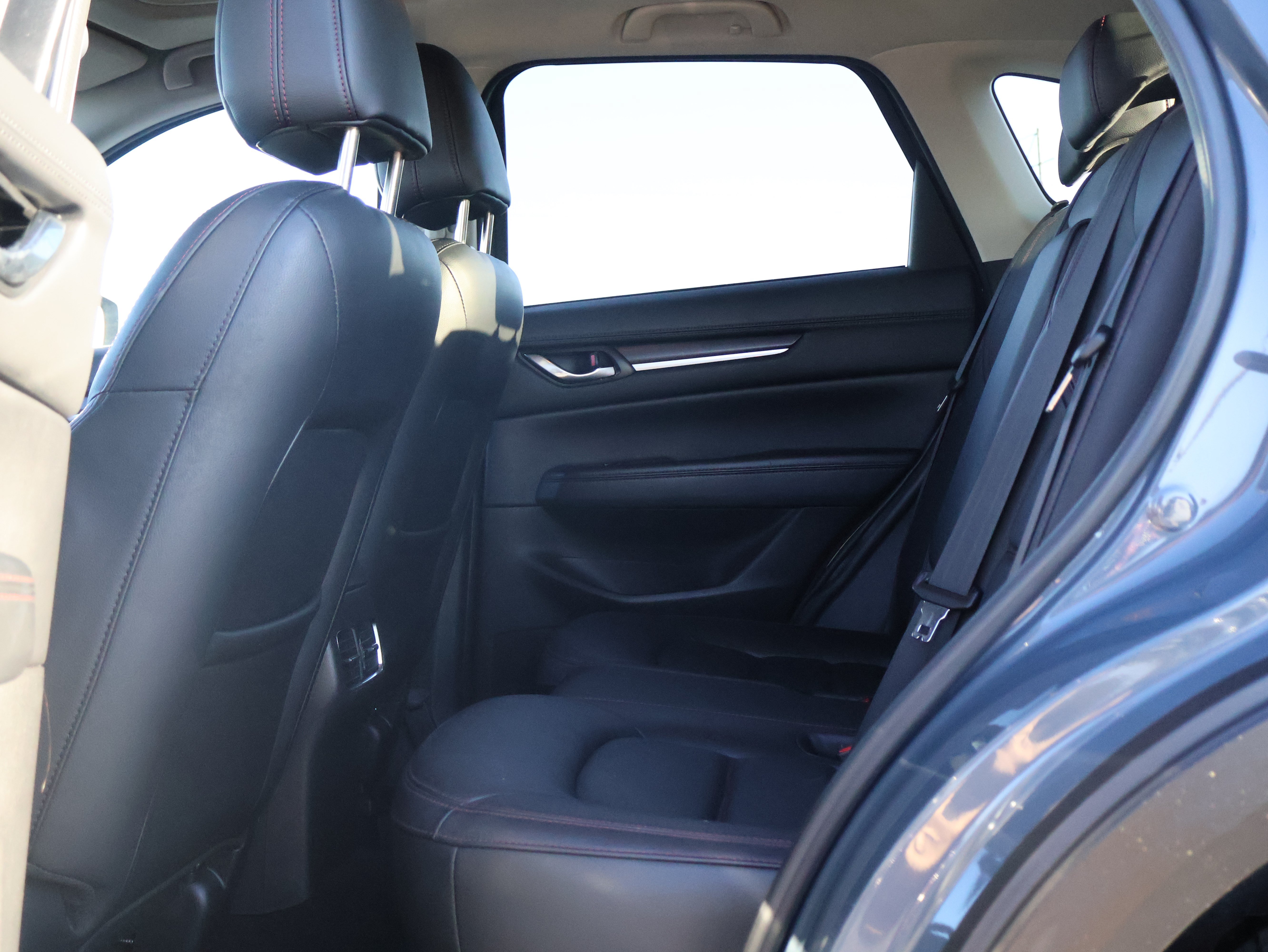 Used 2025 MAZDA CX-5 Carbon Edition AWD/4WD image 15