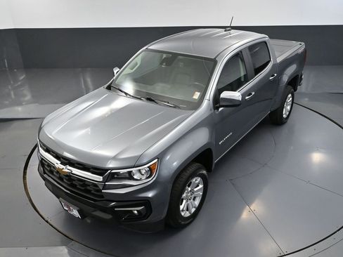 Used 2022 Chevrolet Colorado LT w/ Luxury Package image 7
