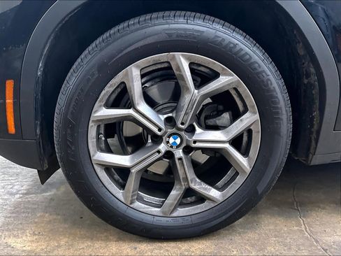Used 2023 BMW X3 xDrive30i w/ Convenience Package w/ZPA AWD/4WD image 12