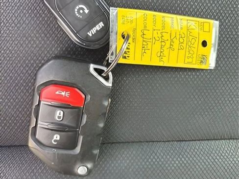 Used 2019 Jeep Wrangler Unlimited Sport S image 18