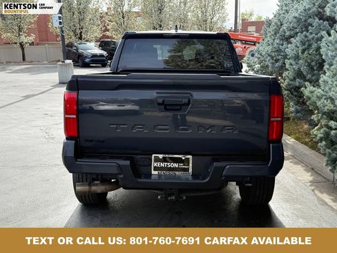 Used 2025 Toyota Tacoma 4x4 Double Cab image 7