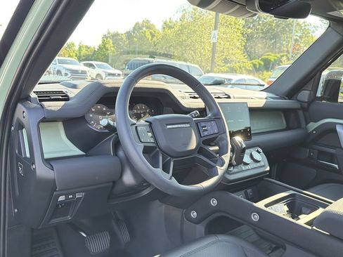 Used 2023 Land Rover Defender 110 75th Limited Edition AWD/4WD image 10