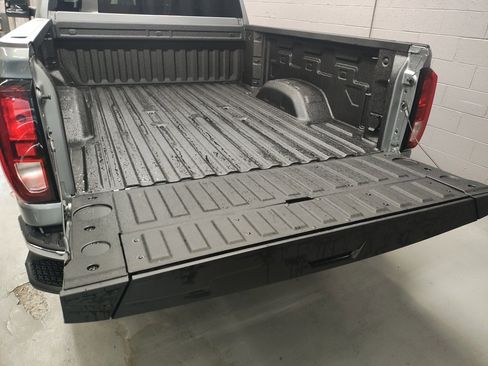 New 2026 GMC Sierra 2500 Pro w/ 1SA Pro Safety Plus Package image 22