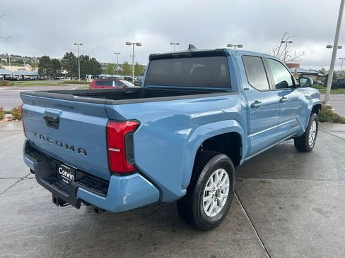Used 2026 Toyota Tacoma SR5 AWD/4WD image 9