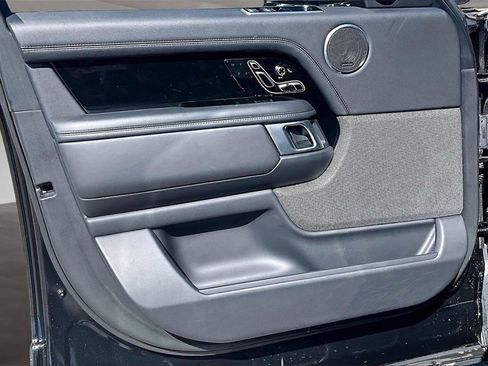 Used 2021 Land Rover Range Rover P525 Westminster Edition image 18