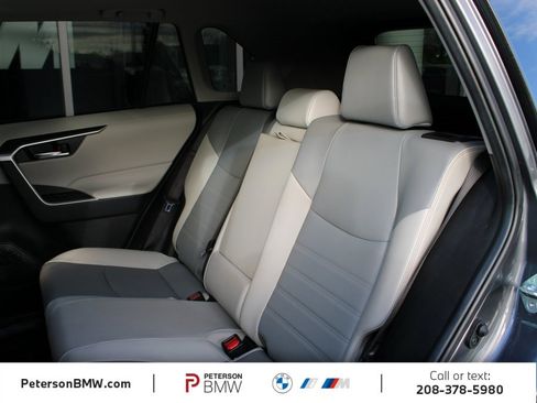 Used 2023 Toyota RAV4 XLE Premium image 37