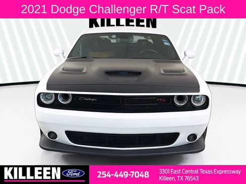Used 2021 Dodge Challenger R/T Scat Pack w/ Plus Package image 2