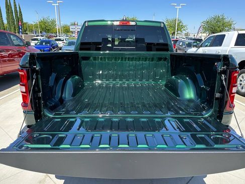 New 2026 RAM 1500 Big Horn AWD/4WD image 16