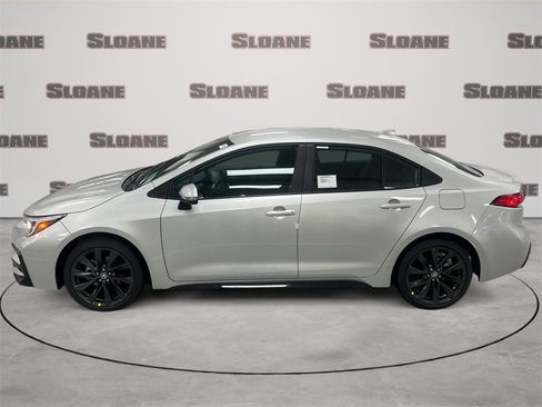 New 2026 Toyota Corolla SE image 2