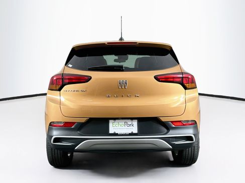 Used 2024 Buick Encore GX Preferred w/ Comfort Package FWD image 7