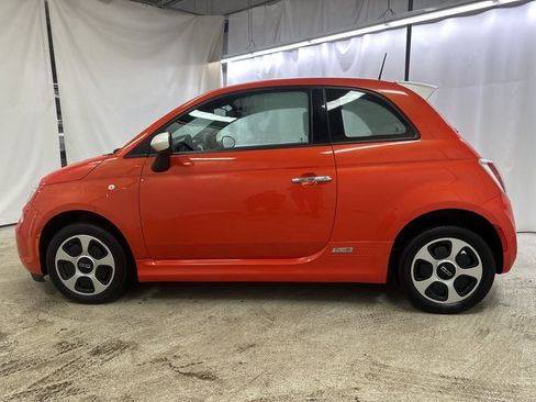 Used 2017 FIAT 500 e image 2