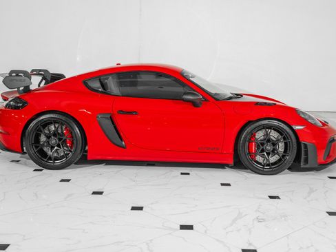 Used 2024 Porsche 718 Cayman GT4 RS image 6