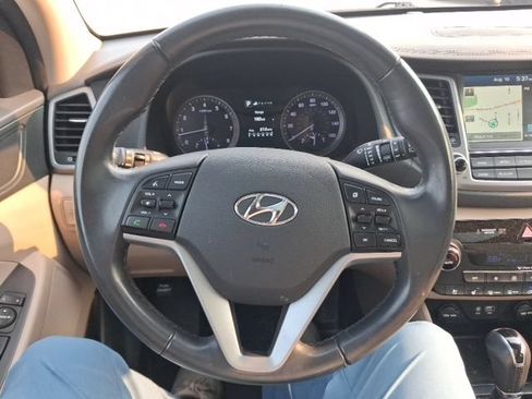 Used 2017 Hyundai Tucson Limited w/ Limited Ultimate Package 03 AWD/4WD image 8