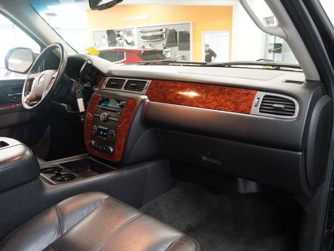 Used 2012 Chevrolet Tahoe LT w/ All-Star Edition AWD/4WD image 36