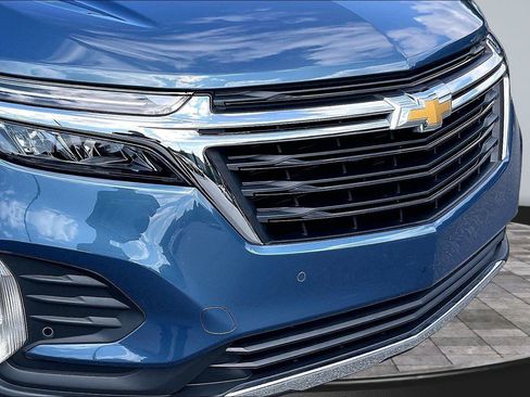 Used 2024 Chevrolet Equinox LT w/ LPO, Floor Liner Package FWD image 28