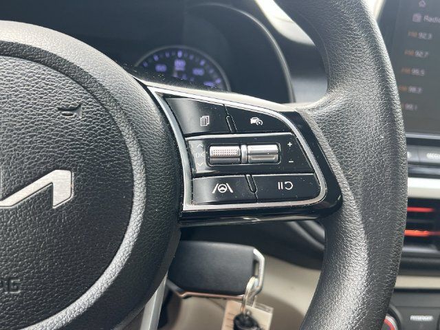 Used 2023 Kia Forte LXS w/ LXS Technology Package FWD image 24
