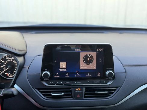 Used 2022 Nissan Altima 2.5 SR w/ Midnight Edition Package FWD image 29