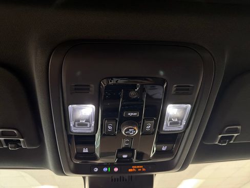 New 2026 Chevrolet Tahoe High Country RWD image 17