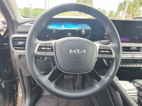 Used 2024 Kia Telluride SX image 15