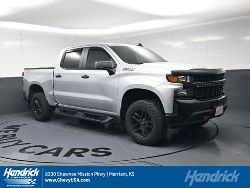 Used 2020 Chevrolet Silverado 1500 Custom Trail Boss w/ Custom Convenience Package image 1