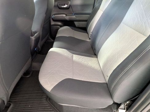 Used 2021 Toyota Tacoma TRD Sport AWD/4WD image 24