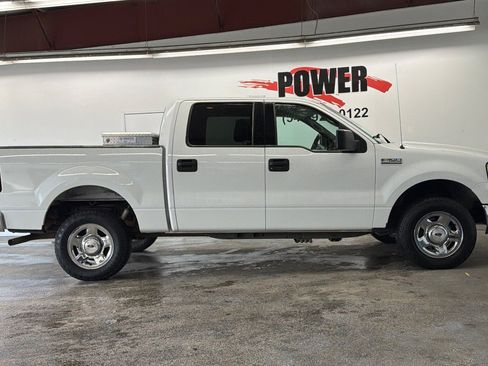 Used 2004 Ford F150 4x4 SuperCrew image 2