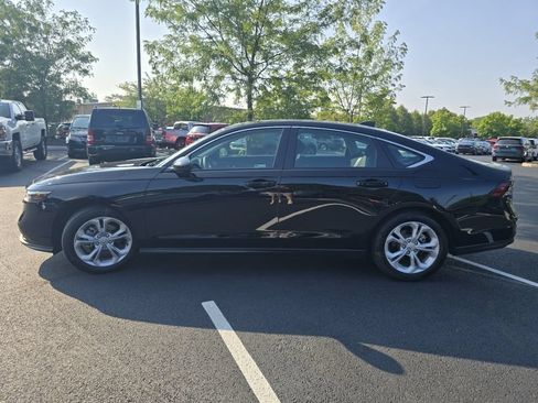 Certified 2025 Honda Accord LX image 11