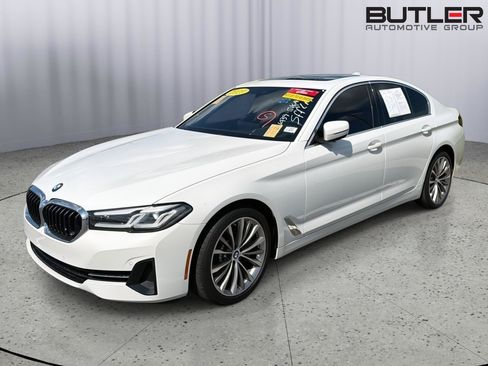 Used 2023 BMW 530i w/ Convenience Package RWD image 1