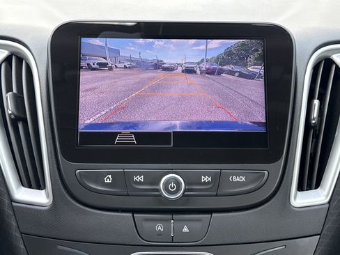 Used 2024 Chevrolet Malibu LT FWD image 23