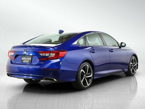 Used 2018 Honda Accord Sport image 5