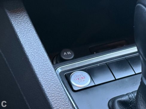 Used 2017 Volkswagen Jetta SE image 22