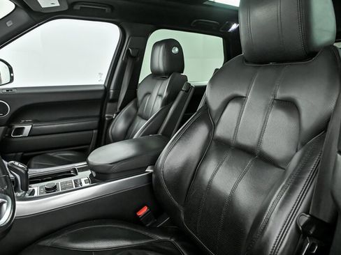 Used 2016 Land Rover Range Rover Sport HSE image 20