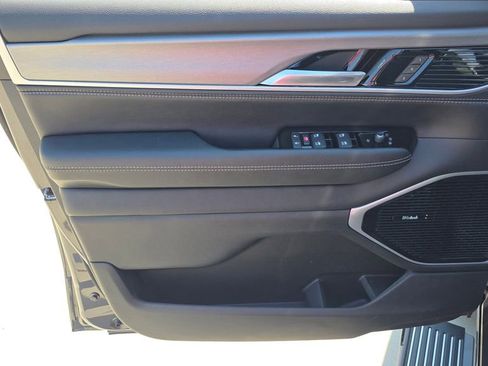 New 2026 Jeep Grand Wagoneer Limited AWD/4WD image 26