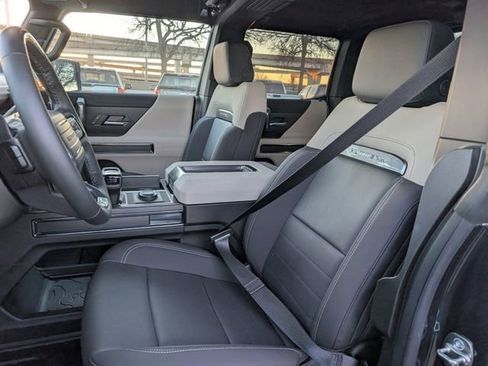 New 2026 GMC Hummer EV 4x4 Crew Cab image 19