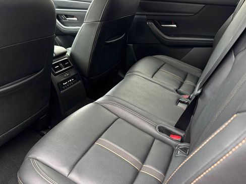 Used 2025 MAZDA CX-90 3.3 Turbo w/ Select Package AWD/4WD image 14