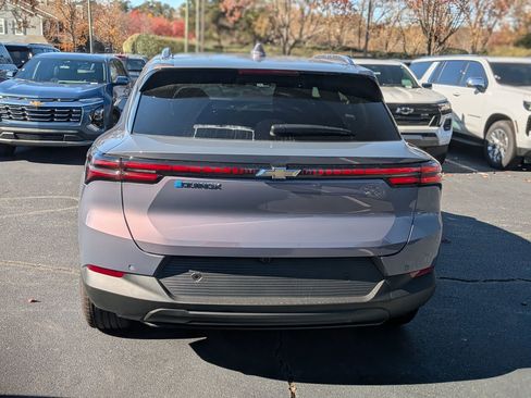 New 2026 Chevrolet Equinox EV LT image 7