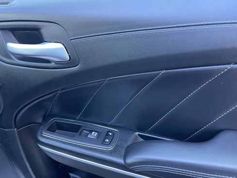 Used 2022 Dodge Charger R/T w/ Plus Group image 26