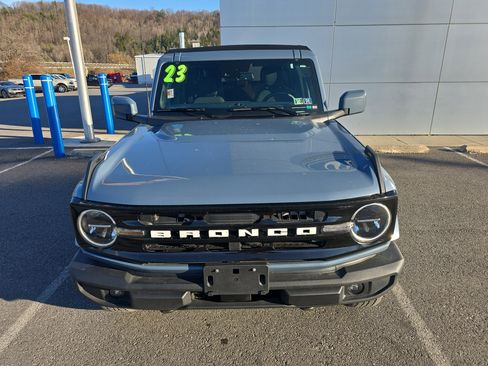 Used 2023 Ford Bronco Outer Banks image 9