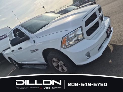 Used 2017 RAM 1500 Express AWD/4WD image 5
