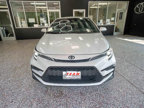 Used 2024 Toyota Corolla SE FWD image 6