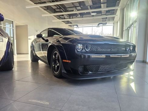Used 2021 Dodge Challenger SRT Super Stock RWD image 2