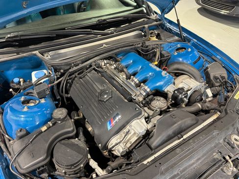 Used 2004 BMW M3 Convertible RWD image 10