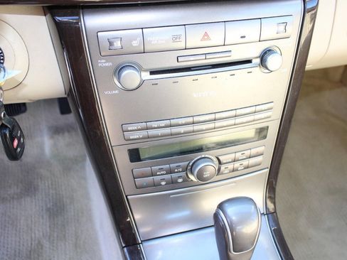 Used 2008 Kia Amanti w/ Leather Pkg image 16